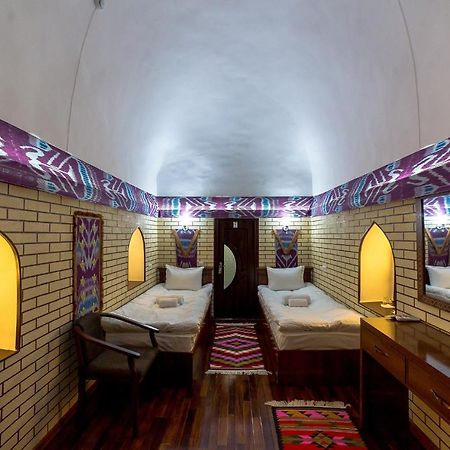 Feruzkhan Hotel - Madrassah Mohammed Rakhim Khan 1871 ヒヴァ エクステリア 写真