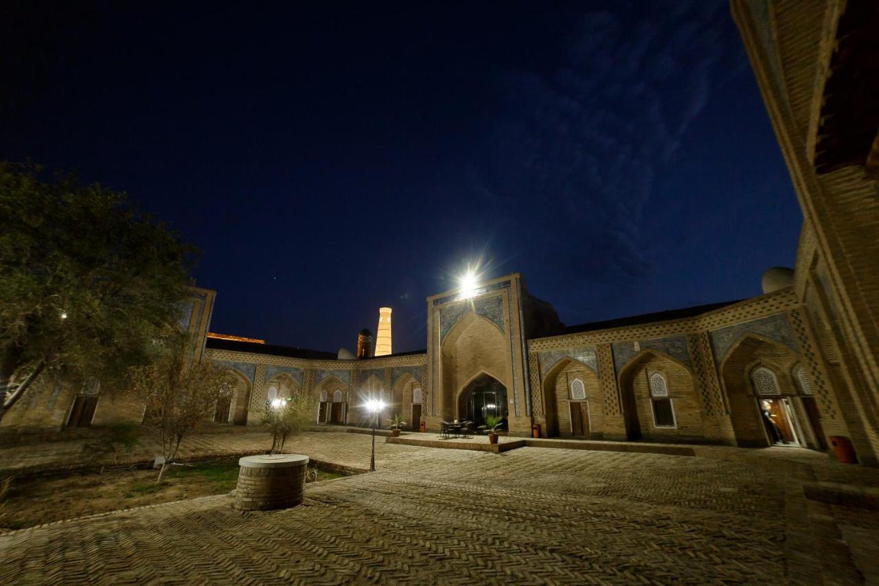 Feruzkhan Hotel - Madrassah Mohammed Rakhim Khan 1871 ヒヴァ エクステリア 写真